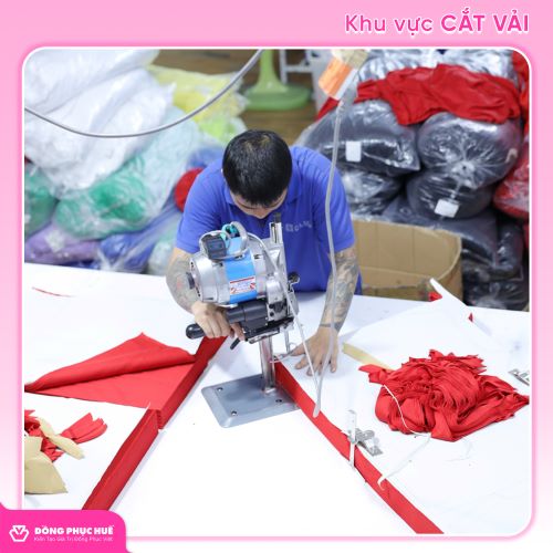 xưởng may đồng phục huế 7